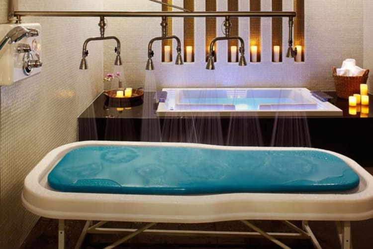 Spa water therapy room